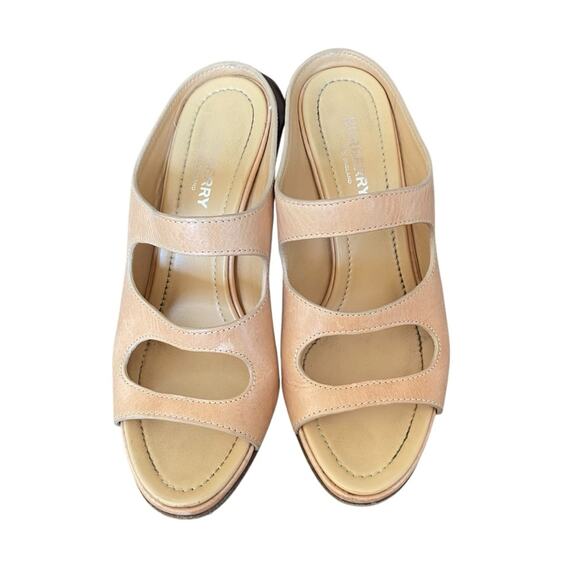 Burberry Light Almond Tan Leather Cut Out Block Heel Sandals size 37 size 7 - Picture 5 of 12